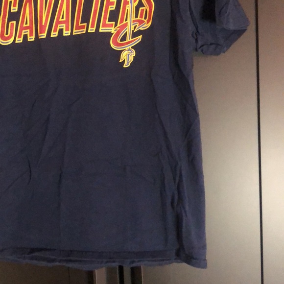 Navy Cleveland Cavaliers NBA shirt size Large - Picture 4 of 12